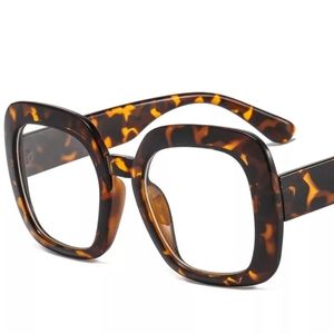 Women Fashion Glasses